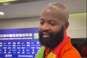 兰克尔-泽：如果合同合适的话，我想留在青岛海牛十年