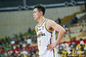 媒体人：辽宁全运男篮12人名单出炉 赵继伟&韩德君&高诗岩领衔