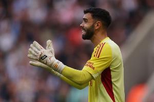 曼联含金量还在提高！拉亚首轮7次扑救，此后9轮场均仅1扑救