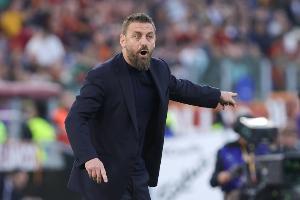 罗马诺：德罗西接近出任热那亚主帅，双方将在今日会面敲定协议