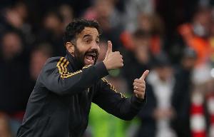 英超定位球得分曼联排第三，阿莫林：从教练组到球员都很重要