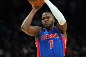 垃圾时间还有节目？保罗·里德背后穿花妙传&詹金斯空篮扣飞